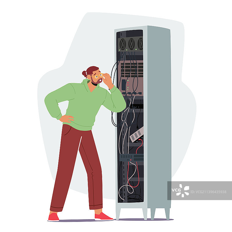 男性系统管理员正在维修和调整图片素材