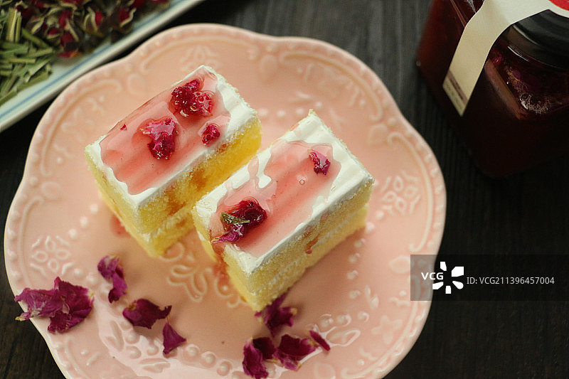 玫瑰水，玫瑰酱，玫瑰膏，蜂蜜玫瑰，金边玫瑰，大玫瑰，干玫瑰，玫瑰食材，冲饮，饮料，食疗，养生饮品，健图片素材