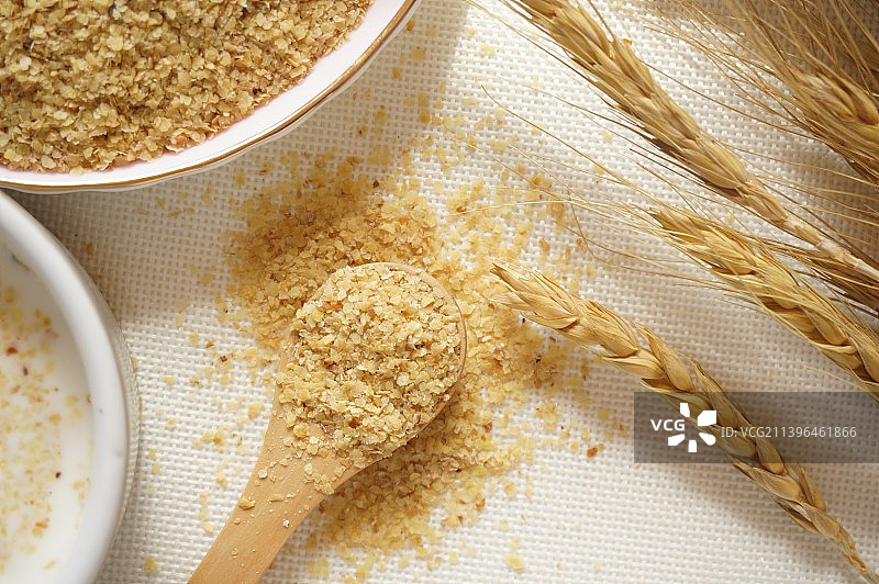 小麦胚芽，胚芽片，营养早餐，膳食纤维，代餐，五谷杂粮，食疗，养生，健康食品，食物，粮食，粥粮，麦穗图片素材