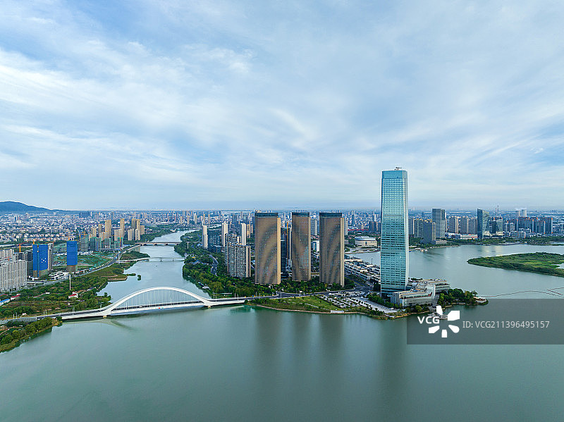 江苏省宜兴市东氿湖陶都半岛酒店航拍风光图片素材