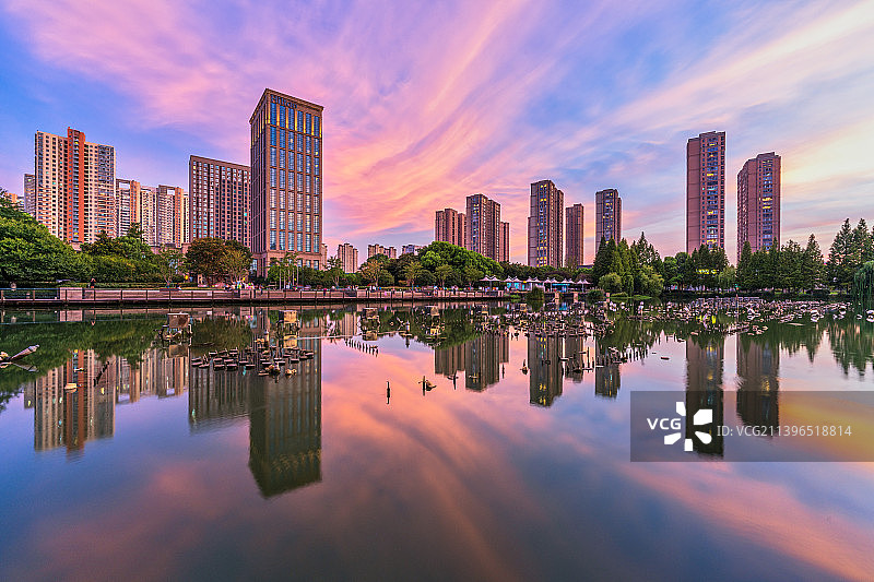 武进新天地公园晚霞图片素材