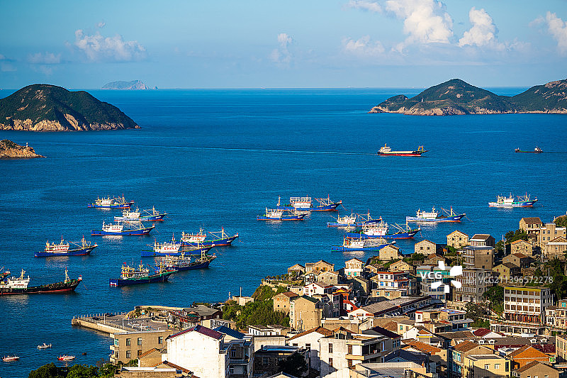 海上船只的高角度视图图片素材