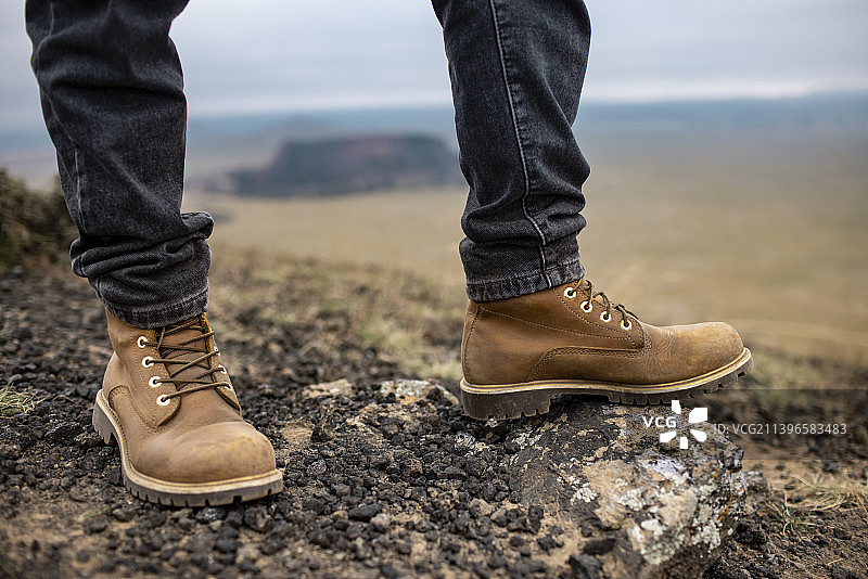 男子徒步旅行图片素材