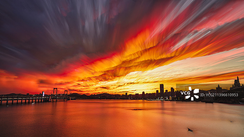 大连火烧云晚霞图片素材