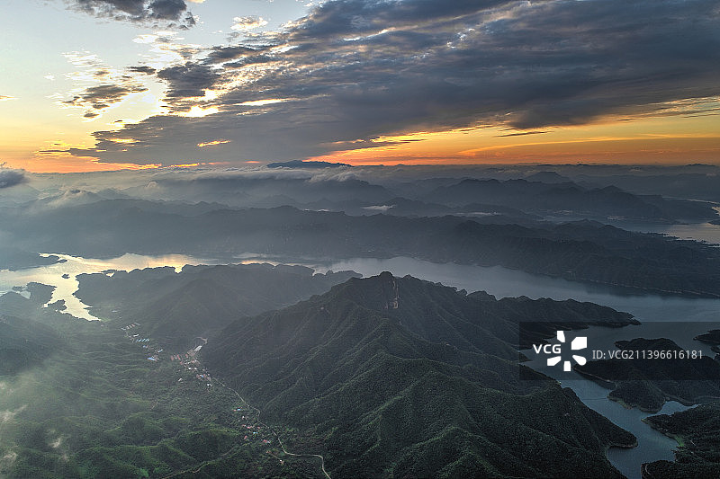 蟠龙湖潘家口水库喜峰口长城图片素材