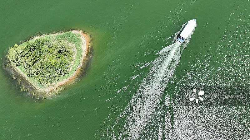 夏日雁栖湖小岛图片素材