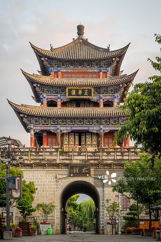 大理古城五华楼图片素材