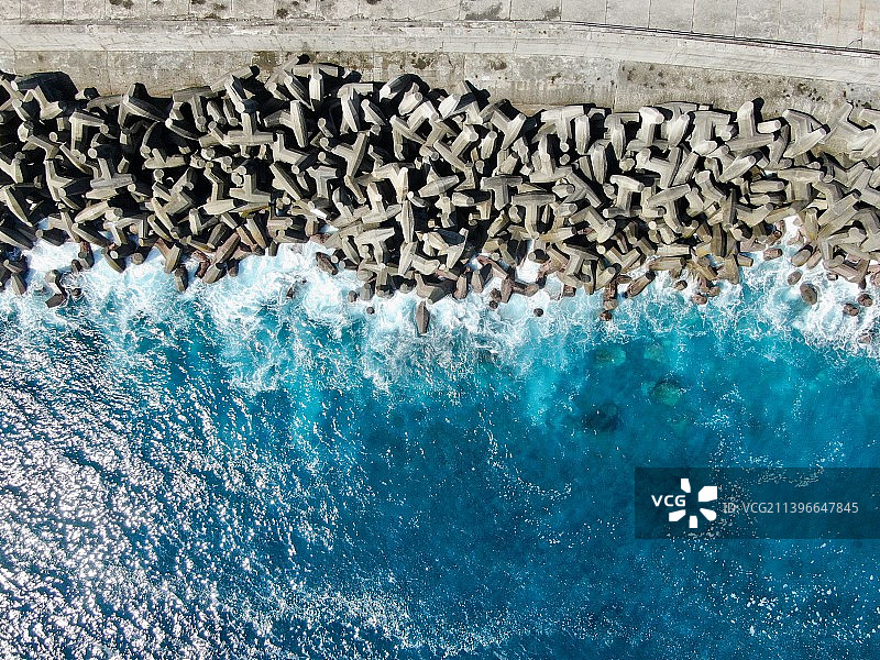 台湾花莲海边港口清水断崖航拍图片素材