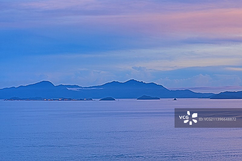 傍晚的海图片素材