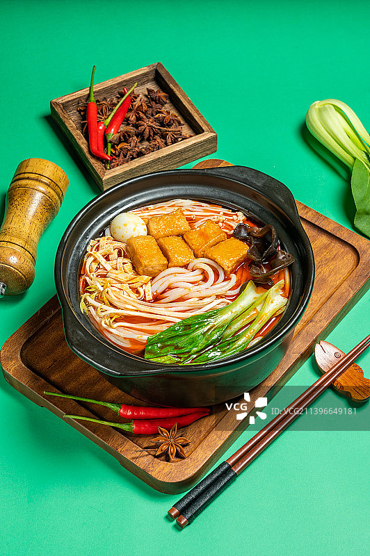 鱼豆腐米线图片素材