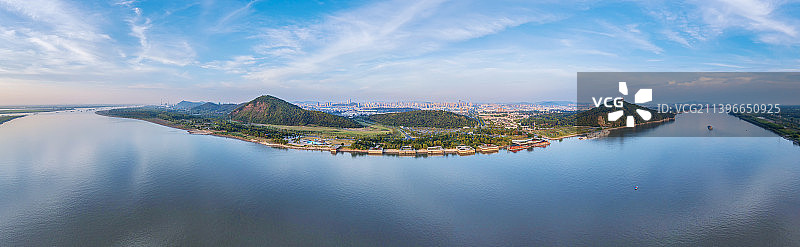 长江之滨图片素材