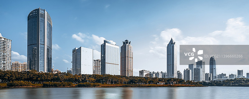 中国海南海口万绿园和国贸CBD建筑群风光图片素材