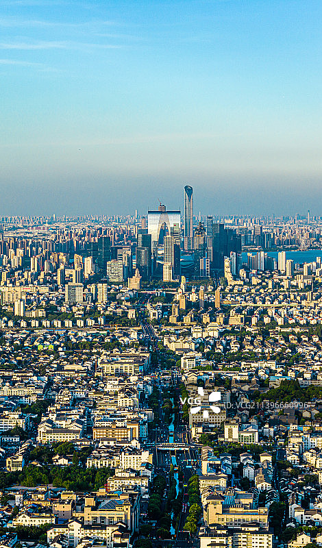 从苏州古城区看苏州工业园区图片素材