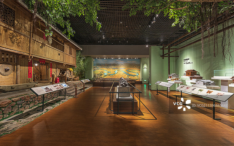 广西南宁民族博物馆展示厅图片素材