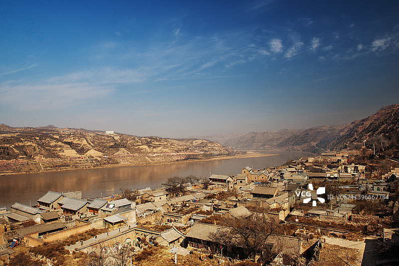 黄河边的碛口古镇图片素材