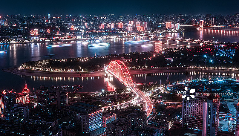 武汉晴川桥长江夜景图片素材