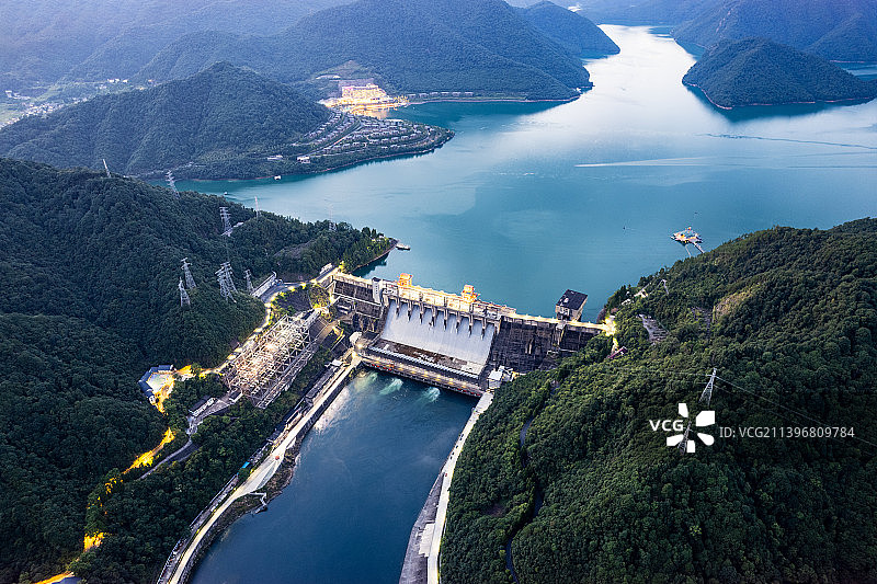 俯瞰新安江水库新安江水电站图片素材