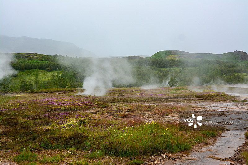 在天空衬托下的风景图片素材