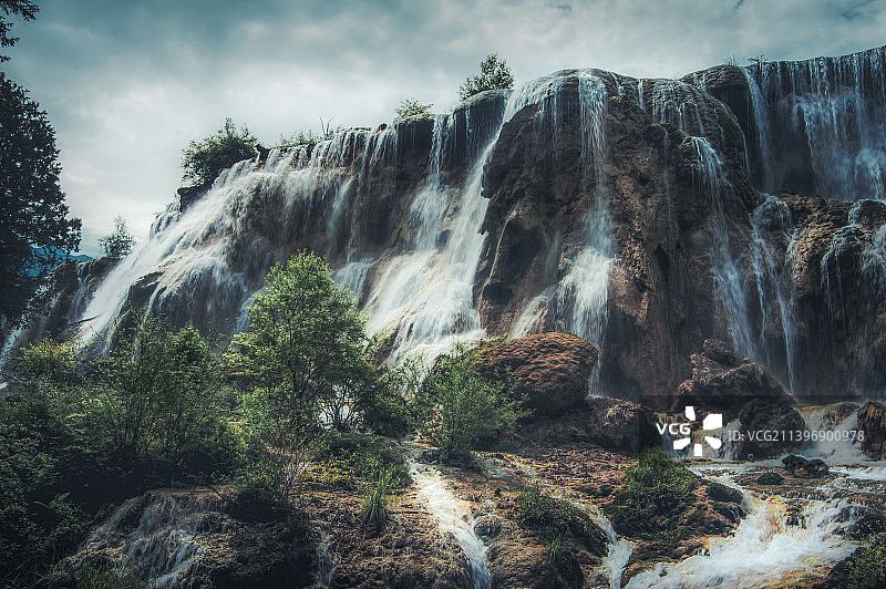 九寨沟珍珠滩瀑布图片素材