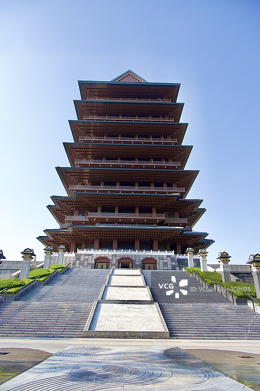 兰州黄河楼正面视角图片素材