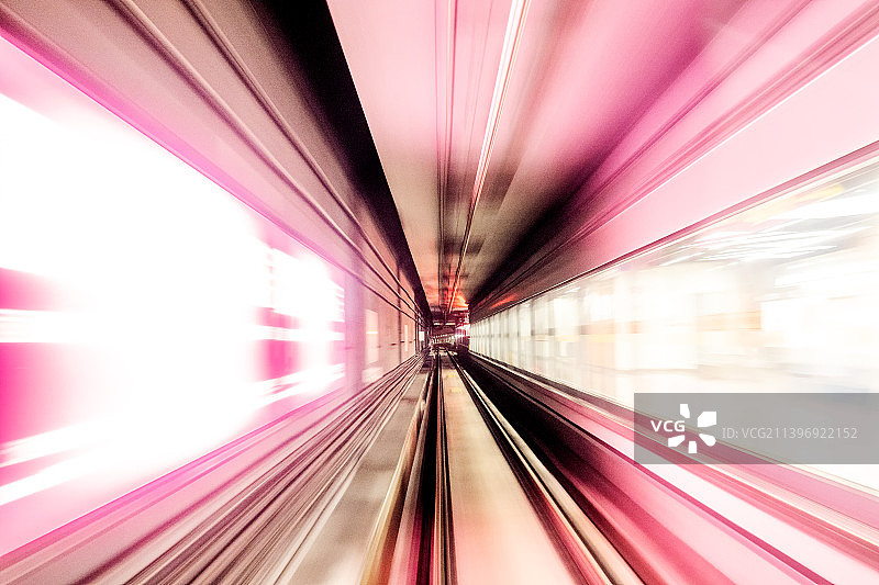 上海地铁隧道空间图片素材