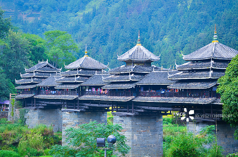 广西柳州三江程阳八寨风雨桥古建筑图片素材