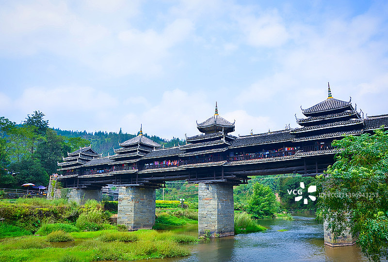 广西柳州三江程阳八寨风雨桥古建筑图片素材