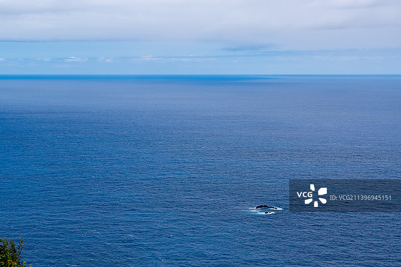 葡萄牙马德拉海天一色高角度景观图片素材
