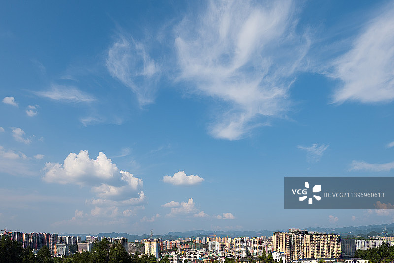 湖北恩施土家族苗族自治州 城市天际线图片素材