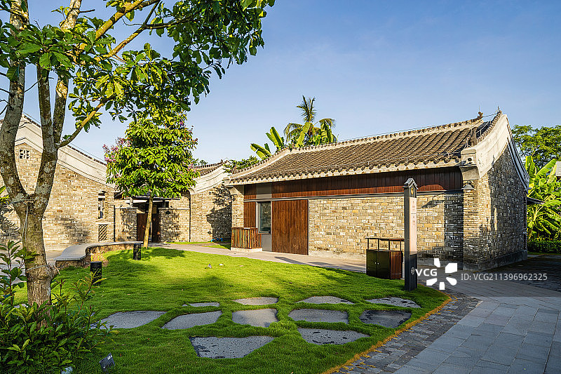 海南省琼海市博鳌亚洲论坛永久会址景区博鳌亚洲论坛主题公园中国特色民居和古朴庭院图片素材