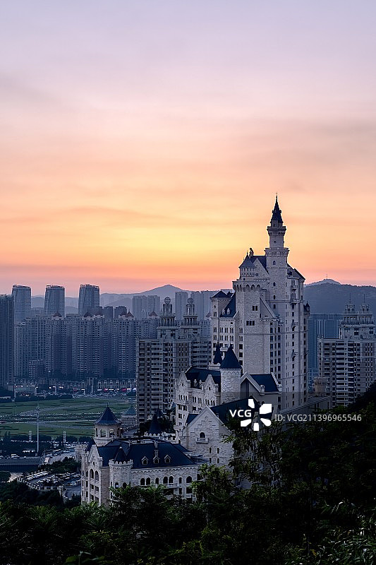 夕阳下的城堡图片素材