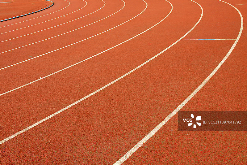 红色塑胶跑道图片素材