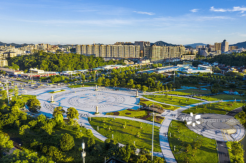 肇庆七星岩东门广场图片素材