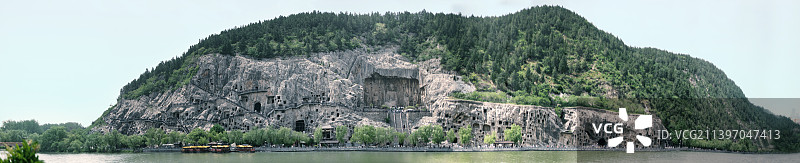 龙门石窟(全景)图片素材
