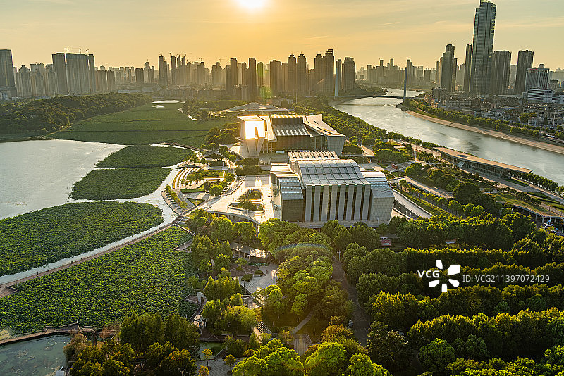 俯瞰琴台大剧院图片素材