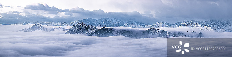 牛背山图片素材