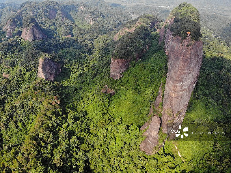 俯瞰丹霞山阳元石图片素材