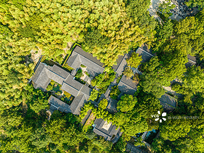 江苏苏州天平山风景区航拍图片素材