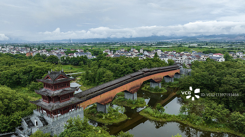 九龙湿地廊桥图片素材