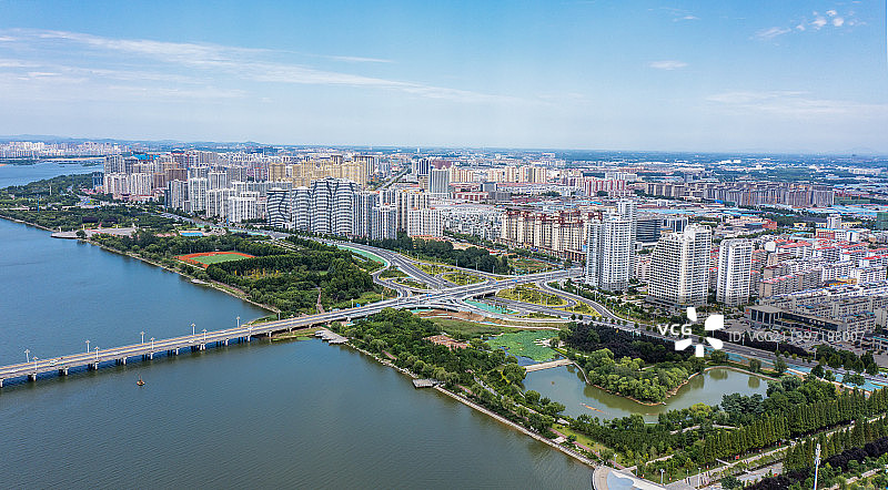 航拍山东省临沂市河东区城市风景图片素材