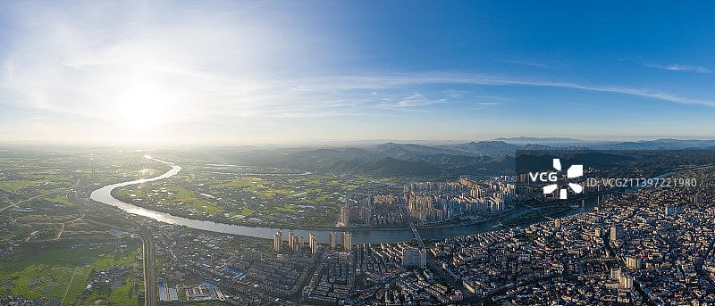 河流日出图片素材