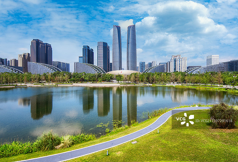 四川成都高新区金融城交子公园建筑风光图片素材