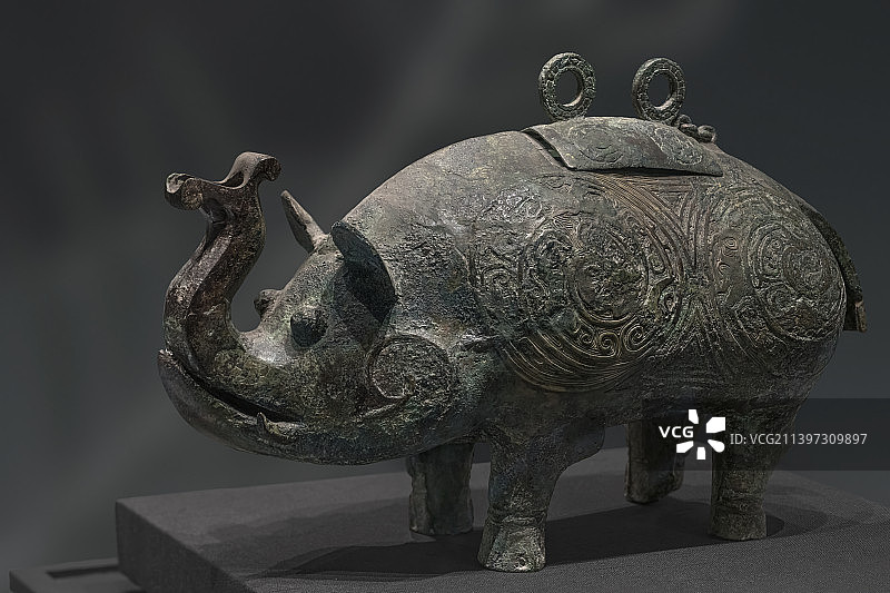 国家一级文物国宝 西周象尊 宝鸡青铜器博物院图片素材