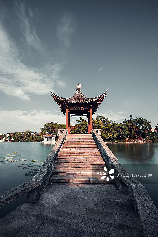 淮安勺湖公园烟波亭图片素材