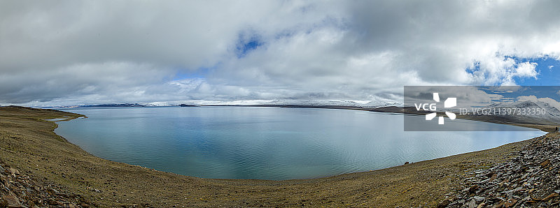 圣湖普莫雍措库拉冈日神山图片素材