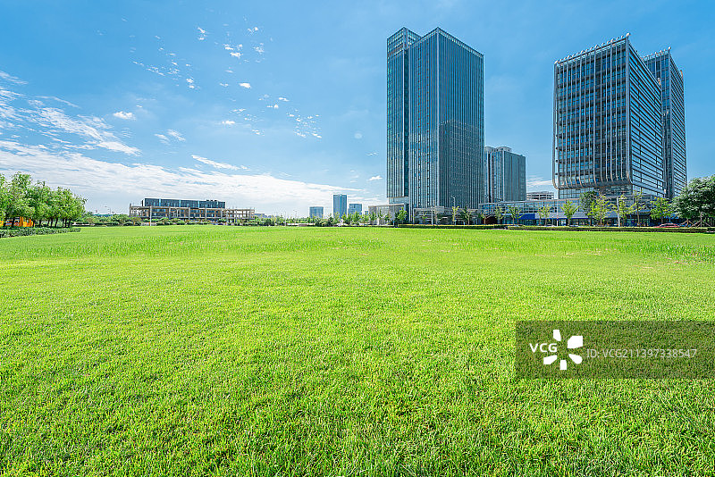 城市草坪图片素材