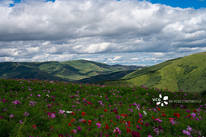崇礼太舞小镇高山风光图片素材