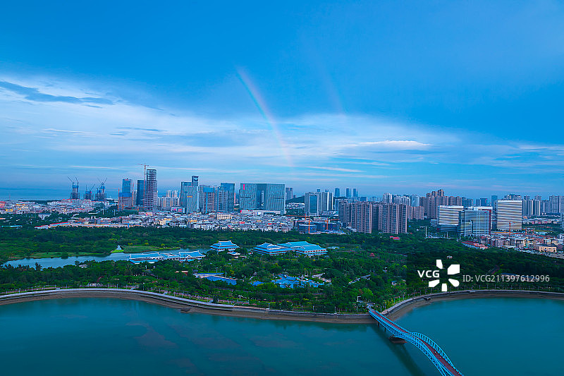 五缘水乡上空双彩虹Double rainbows图片素材