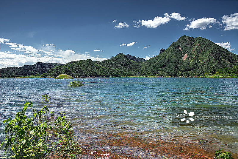 蟠龙湖喜峰口水长城图片素材