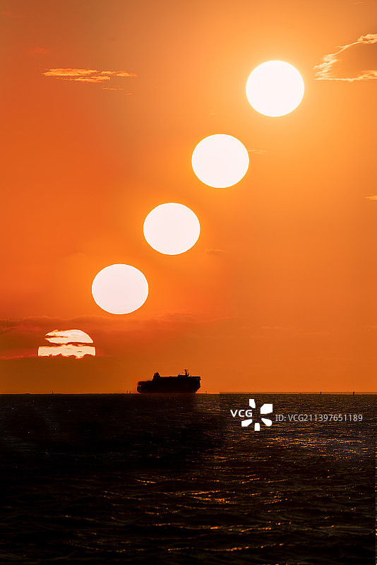 海上日出图片素材